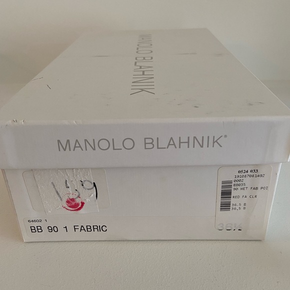 Manolo Blahnik BB 90 Fabric Pump - Picture 6 of 6